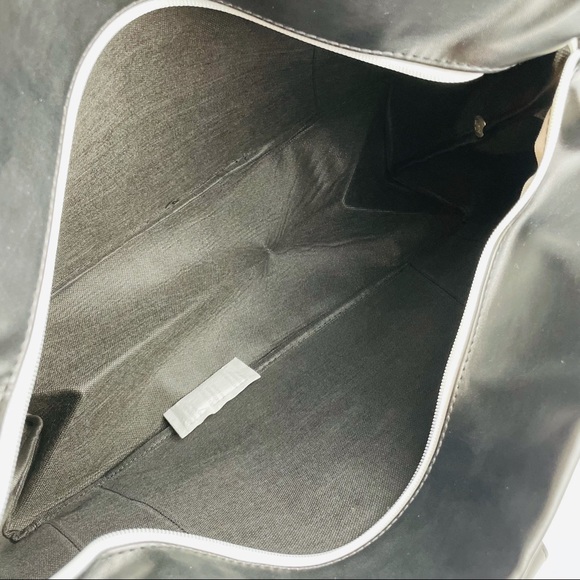 CALVIN KLEIN Fragrances Weekender Travel Duffle Gym Bag Black color NWT READ - Picture 7 of 7